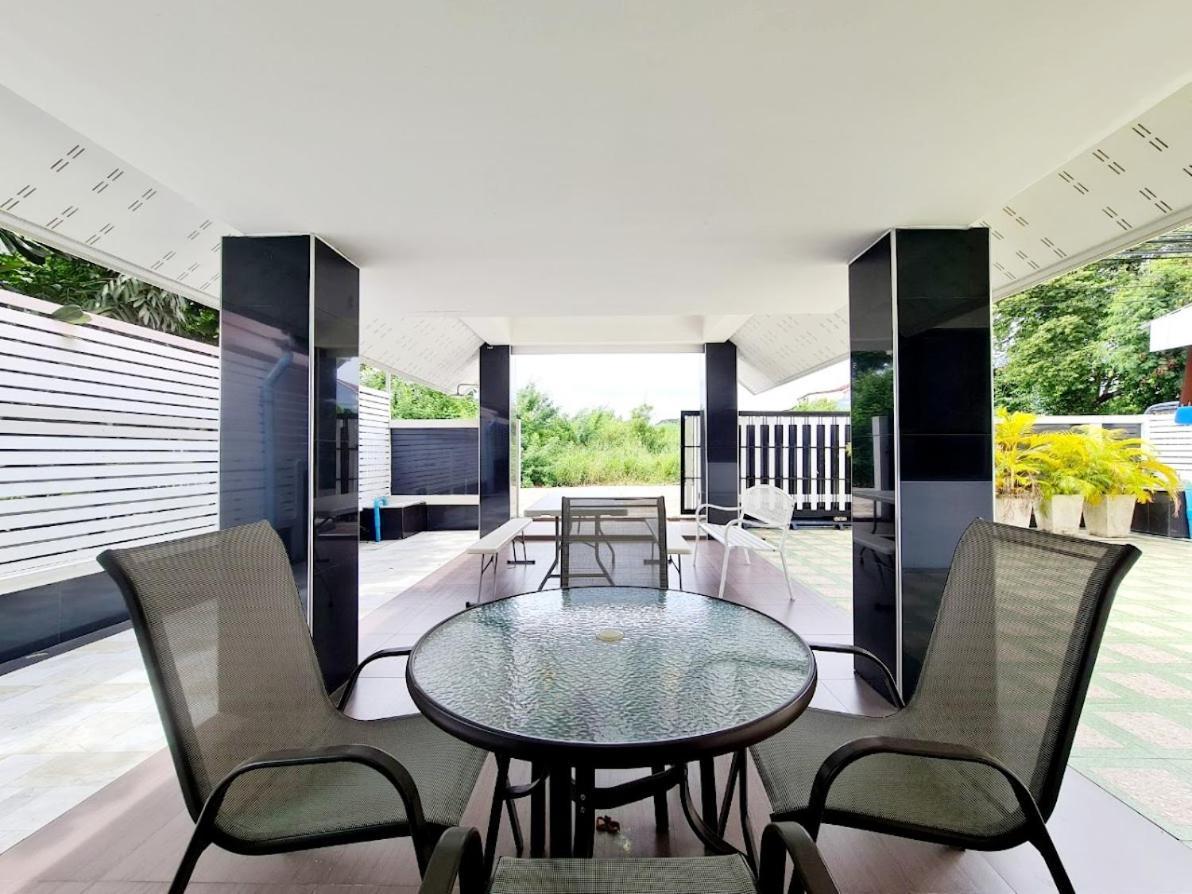 Baan Sasithorn Huahin Villa Exteriör bild