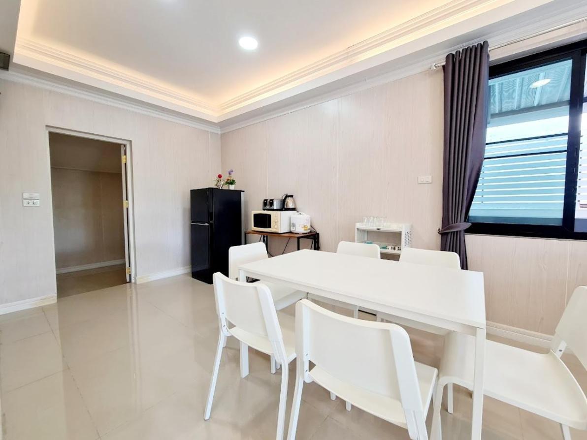 Baan Sasithorn Huahin Villa Exteriör bild