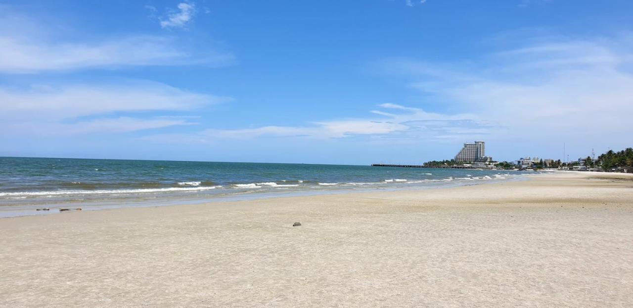 Baan Sasithorn Huahin Villa Exteriör bild